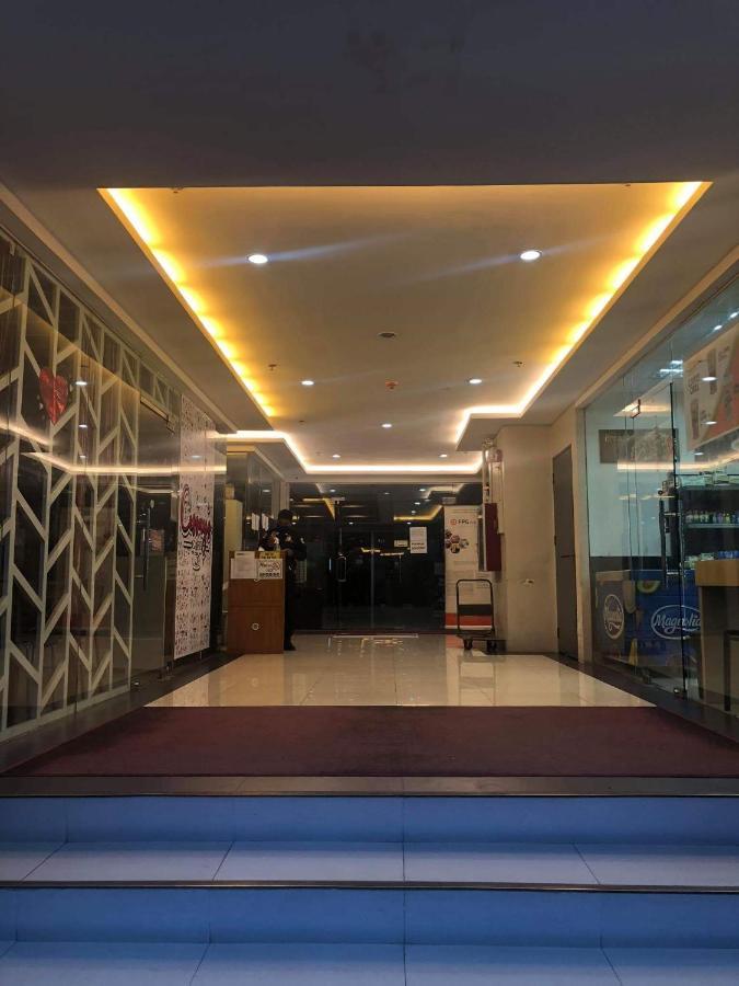 Explorer Suite 1004 Bacolod Exterior foto
